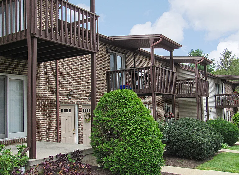 Mountain View Village — Photo 2