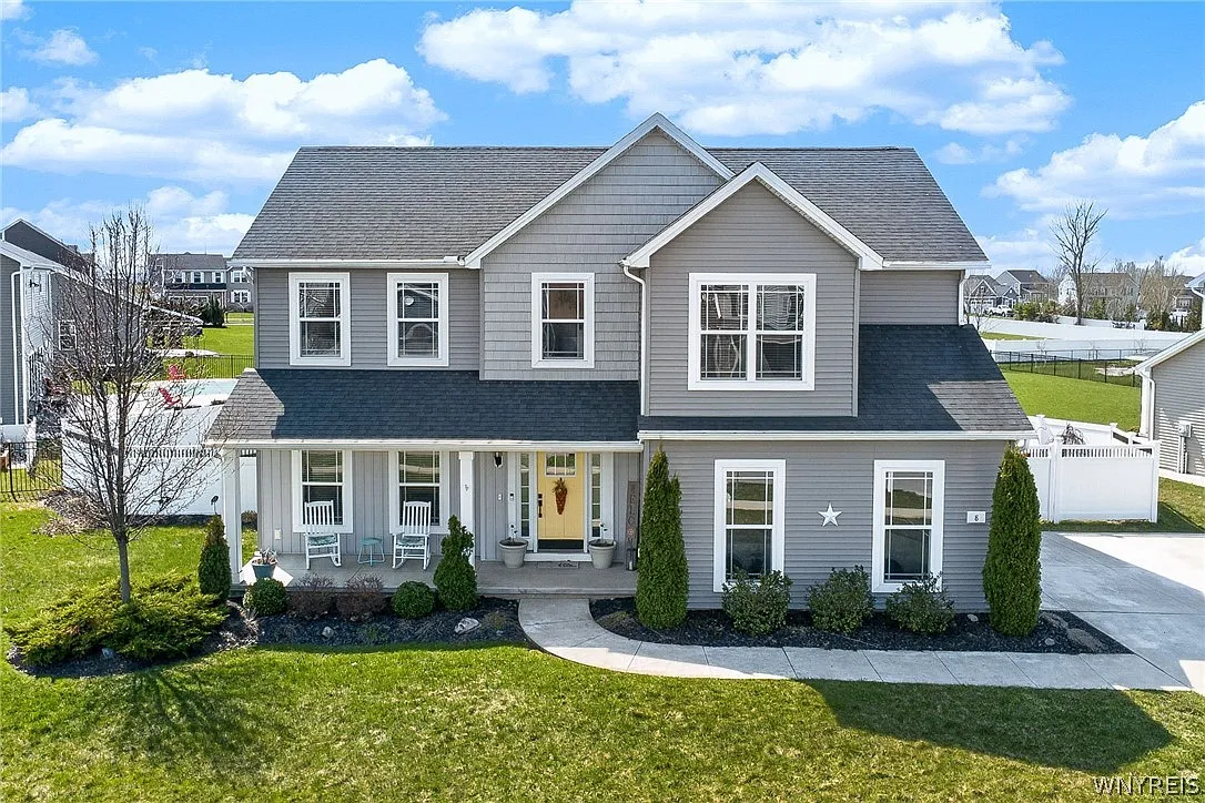 8 Weathersfield Ln photo 1