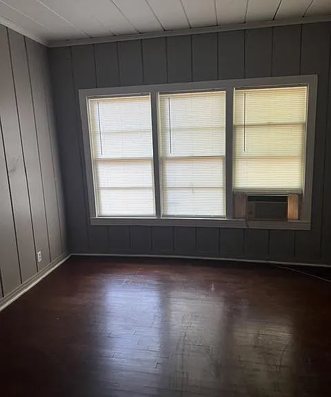 1401 Ash St — Photo 12
