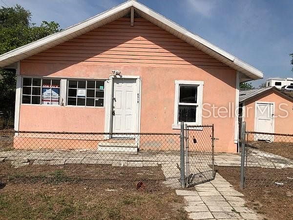 1st image of 8410 N Lamar Ave