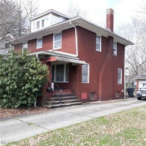 654 Kinsman St NW, Warren, OH, 44483