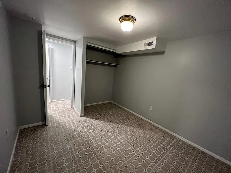 252 S 10th St #1F — Photo 11