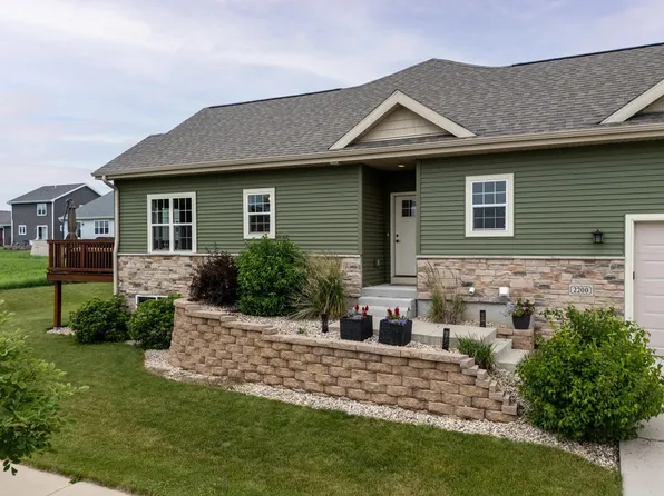 2200 Odegard Dr, Stoughton, WI 53589