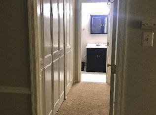 515 Old Forge Xing #515, Wayne, PA 19087