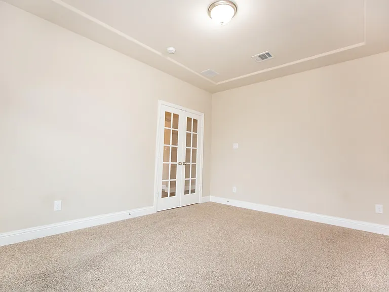 2100 Miramar Dr — Photo 16
