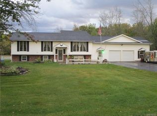 8420 Dale Rd, Gasport, NY 14067