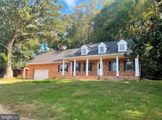 10960 Earnshaw Ln, La Plata, MD 20646
