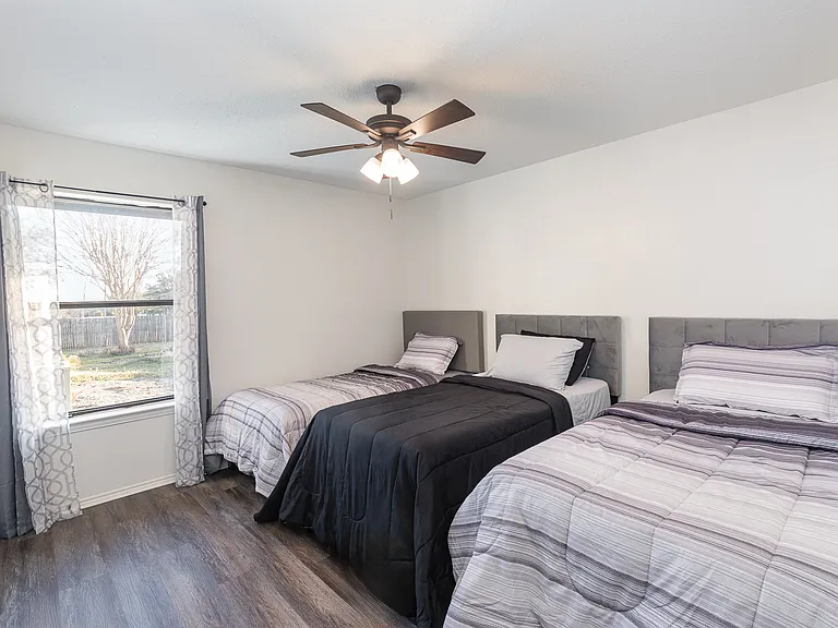 501 Field St — Photo 22