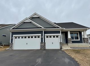 1460 Nutmeg Cir, Carver, MN 55315