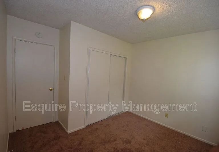 2050 N Ventura Rd #2 — Photo 11