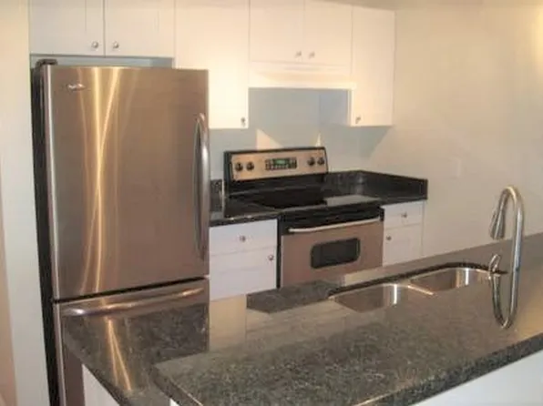 6503 19th Ave NW APT 1, Seattle, WA 98117