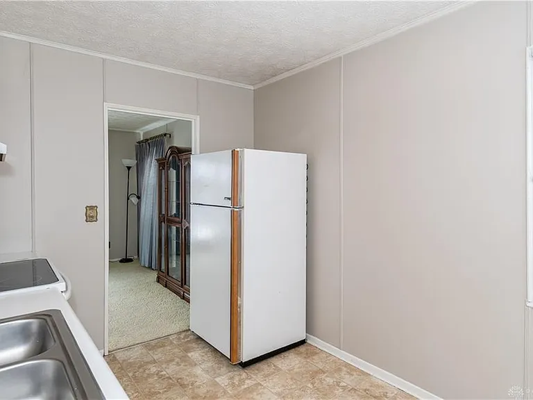 2974 Woodman Dr — Photo 7