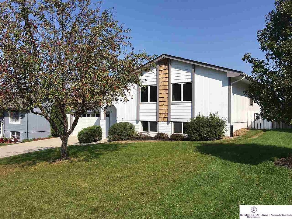 1st image of 11234 Corby St