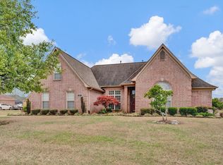 8853 Brunswick Farms Dr, Arlington, TN 38002