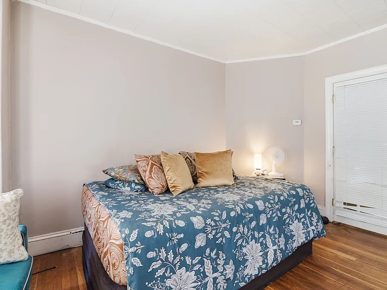 113 Nightingale Ave #1 — Photo 13
