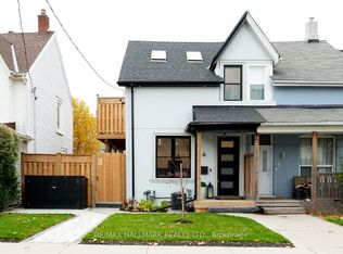 6 Luttrell Ave FLOOR 2, Toronto, ON M4C 5E3