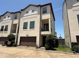 10906 Brookeshire Chase Ln, Houston, TX 77043