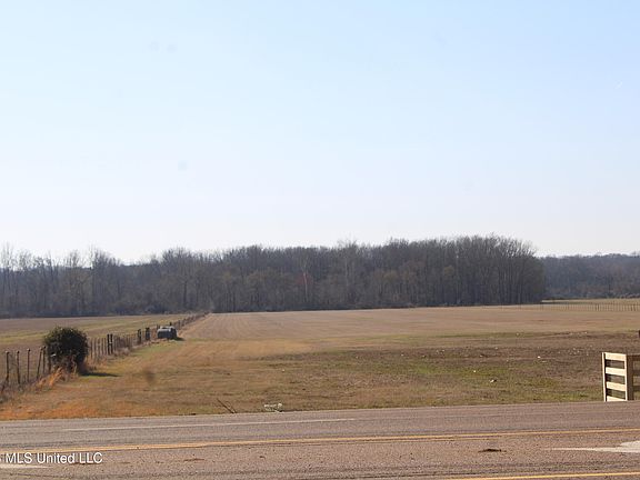 2nd image of 1815 Craft Rd S