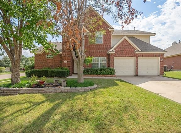 2nd image of 3536 Mustang Dr