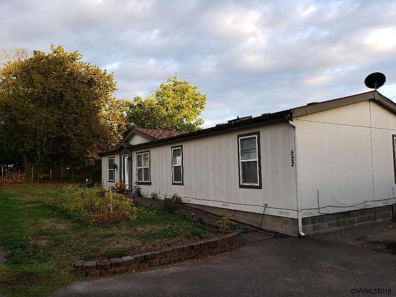 2nd image of 522 Shadetree Ln NE