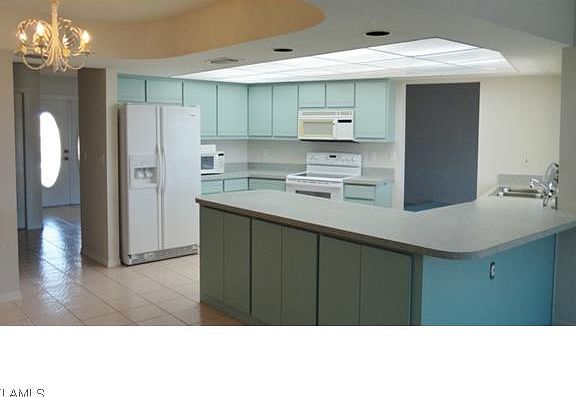 5th image of 1812 NE 3rd Ct