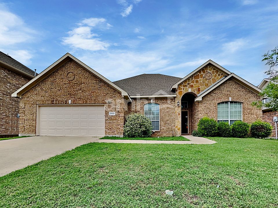 1st image of 1809 Wildwood Ln