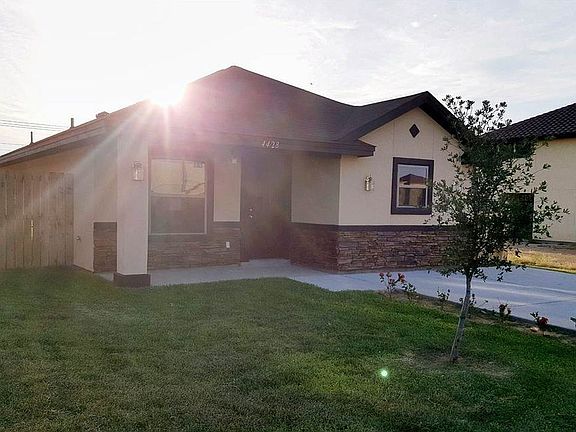 2nd image of 4428 Mercedes Dr