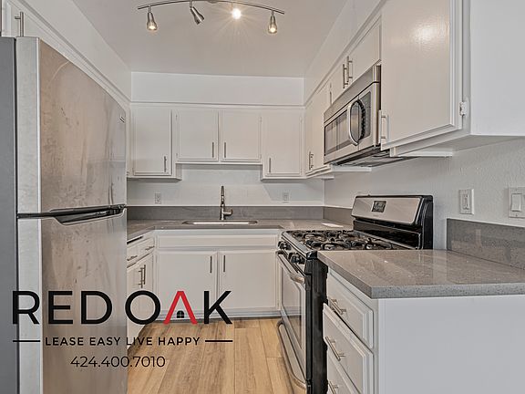 2nd image of 3210 1/2 Andrita St #207