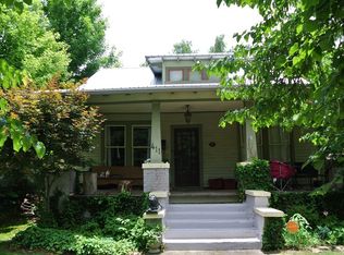 411 W Locust St, Johnson City, TN 37604