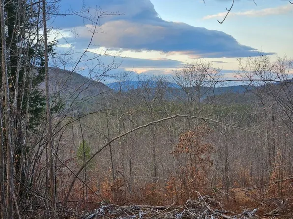 00 River Road, Hiram, ME 04041