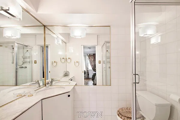 Rented by Town Residential | media 4