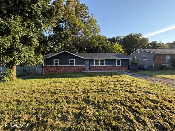 7301 Meadowbrook Cir, Knoxville, TN 37918