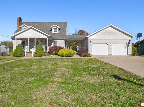 104 E Locust St, Galatia, IL 62935