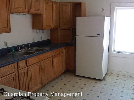 1st image of 1093 Minnehaha Ave E #1