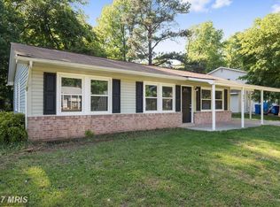 806 Oxford Ct, Waldorf, MD