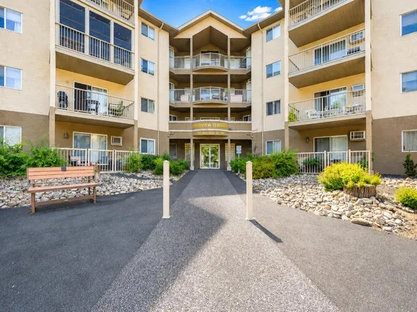 245 E Red Deer Dr SW #207, Medicine Hat, AB T1A 8P4
