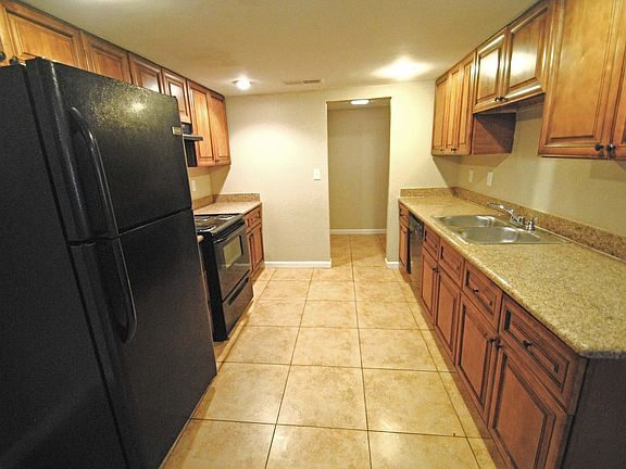 5th image of 1638 E 3rd Ave