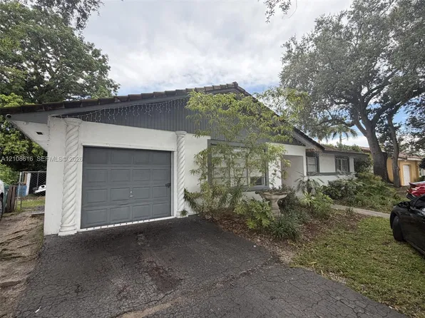 7245 SW 140th Ct, Miami, FL 33183