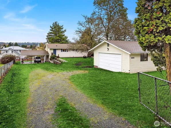 609 NW Broadway Street, Coupeville, WA 98239