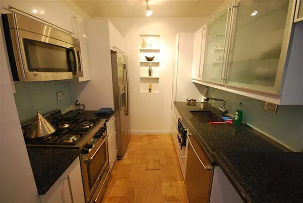 Rented by Luxury Habitat | media 13