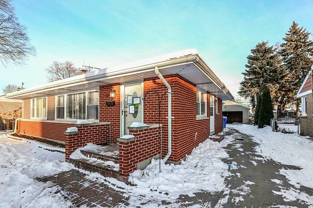 1st image of 36 Fletcher Dr