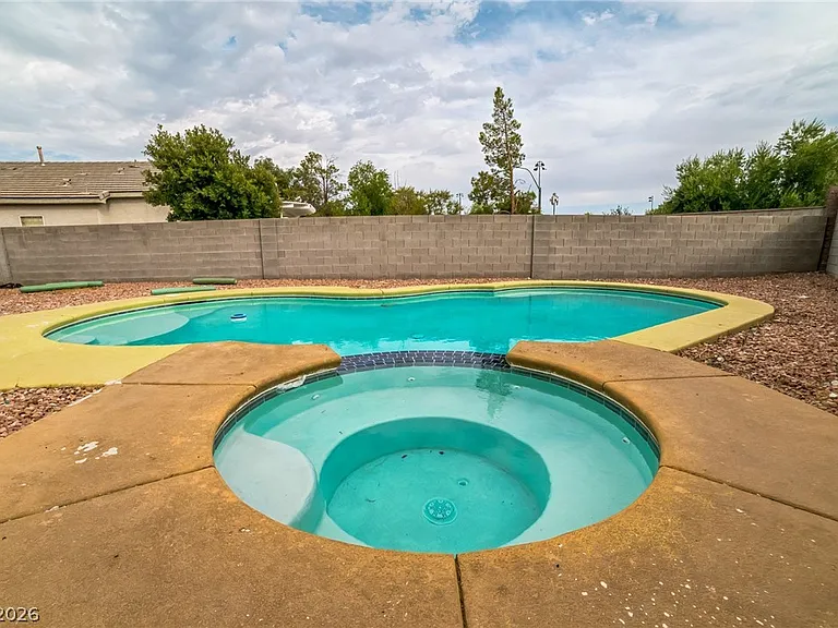 3295 Orange Sun St — Photo 14