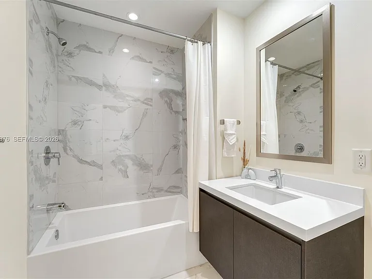 851 NE 1st Ave #28 — Photo 24