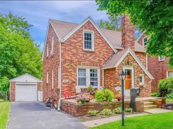 303 Bartley Ave, Mansfield, OH 44903
