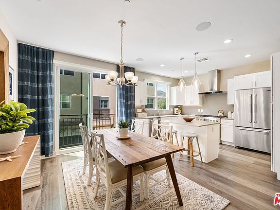 5th image of 4373 Paxton Pl