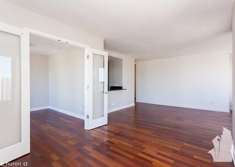 1st image of 30 E Huron St #717