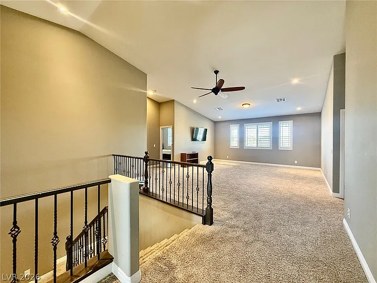 8045 Slip Point Ave — Photo 13