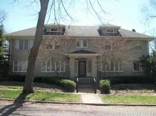 2060 16th Ave, Rock Island, IL 61201