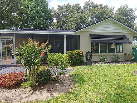 4th image of 36805 Sandy Ln