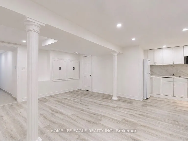 254 Andrew St #BASEMENT — Photo 4